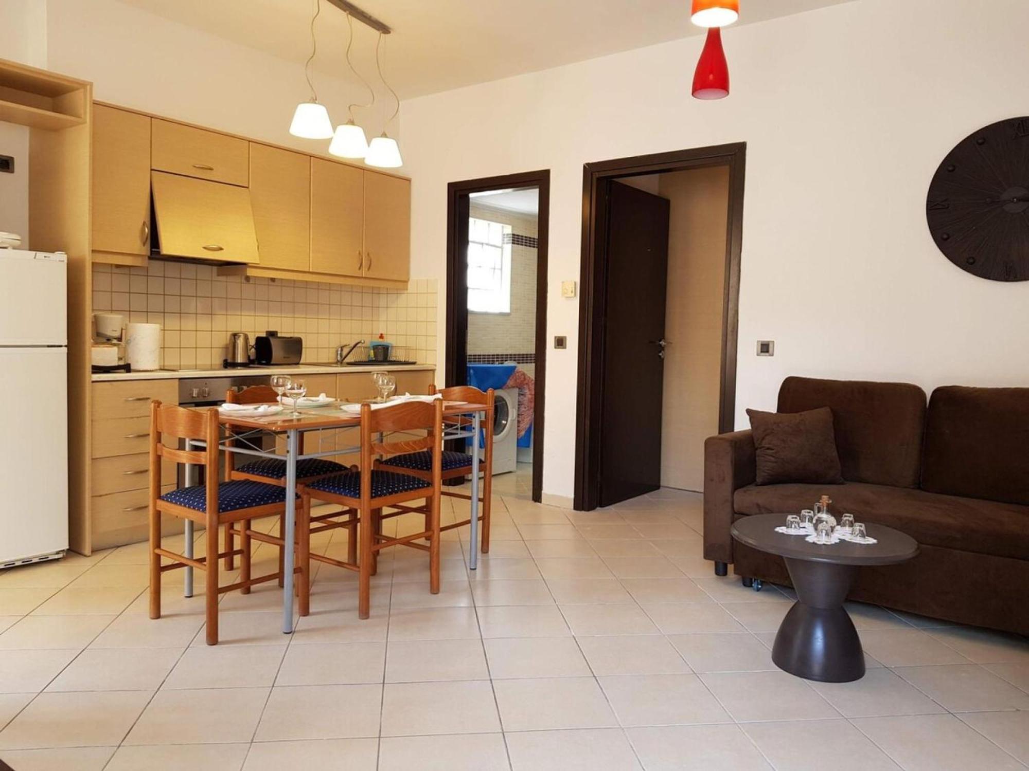 Ilia's In Chania Daire